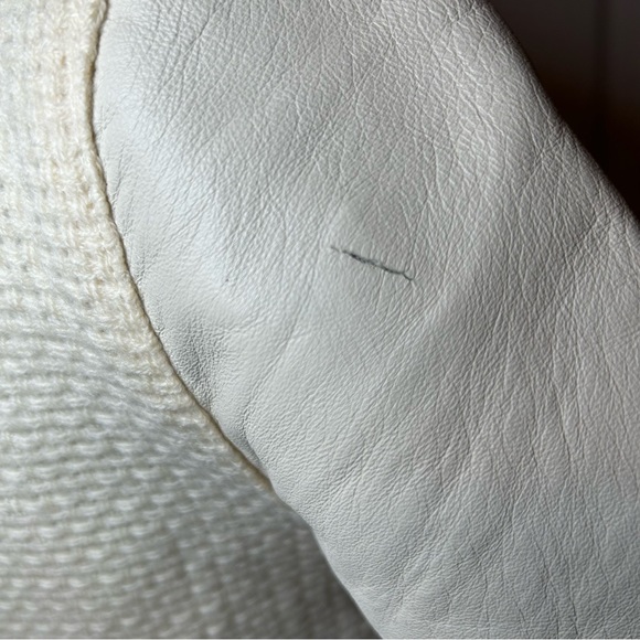 Judith & Charles Wool and Leather top - Picture 9 of 10